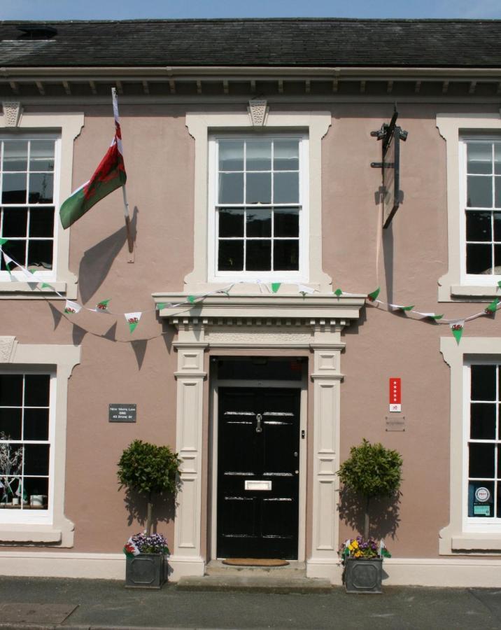 The New White Lion Hotell Llandovery Eksteriør bilde