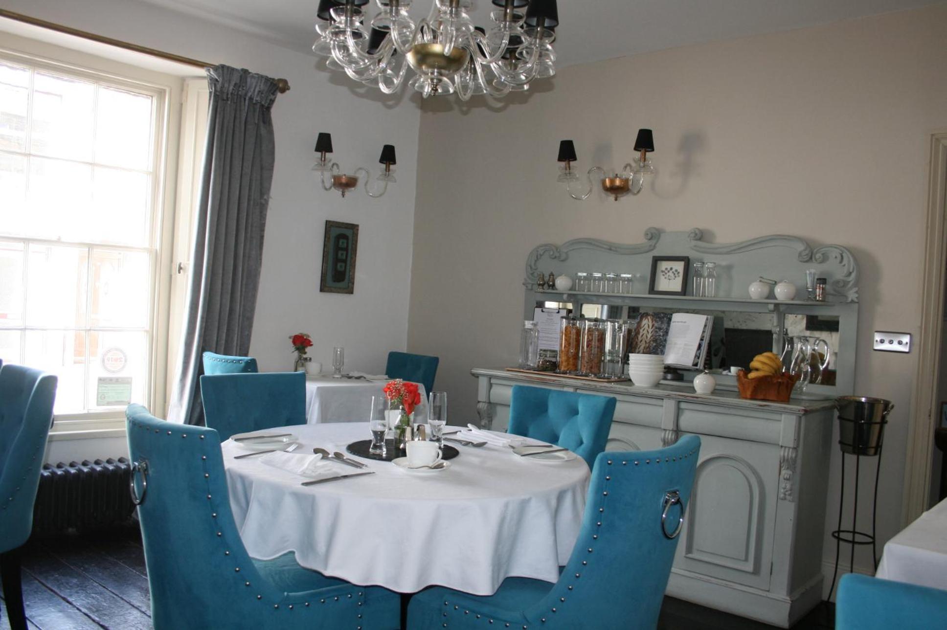 The New White Lion Hotell Llandovery Eksteriør bilde