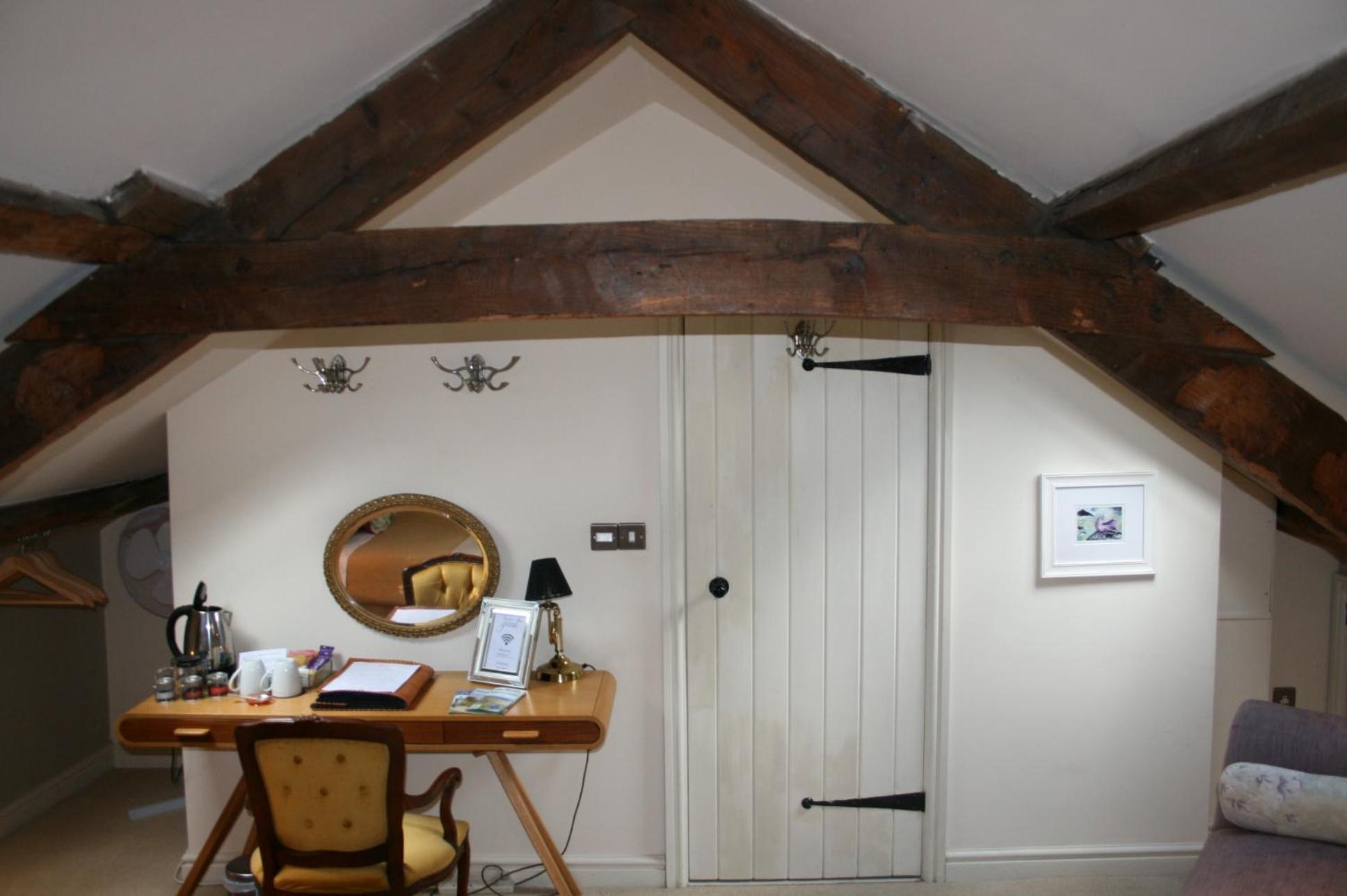 The New White Lion Hotell Llandovery Eksteriør bilde