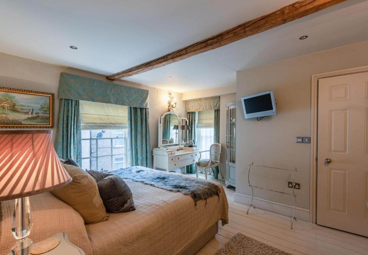 The New White Lion Hotell Llandovery Eksteriør bilde